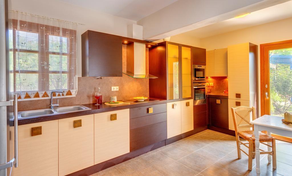 Villa Delona Engares ภายนอก รูปภาพ