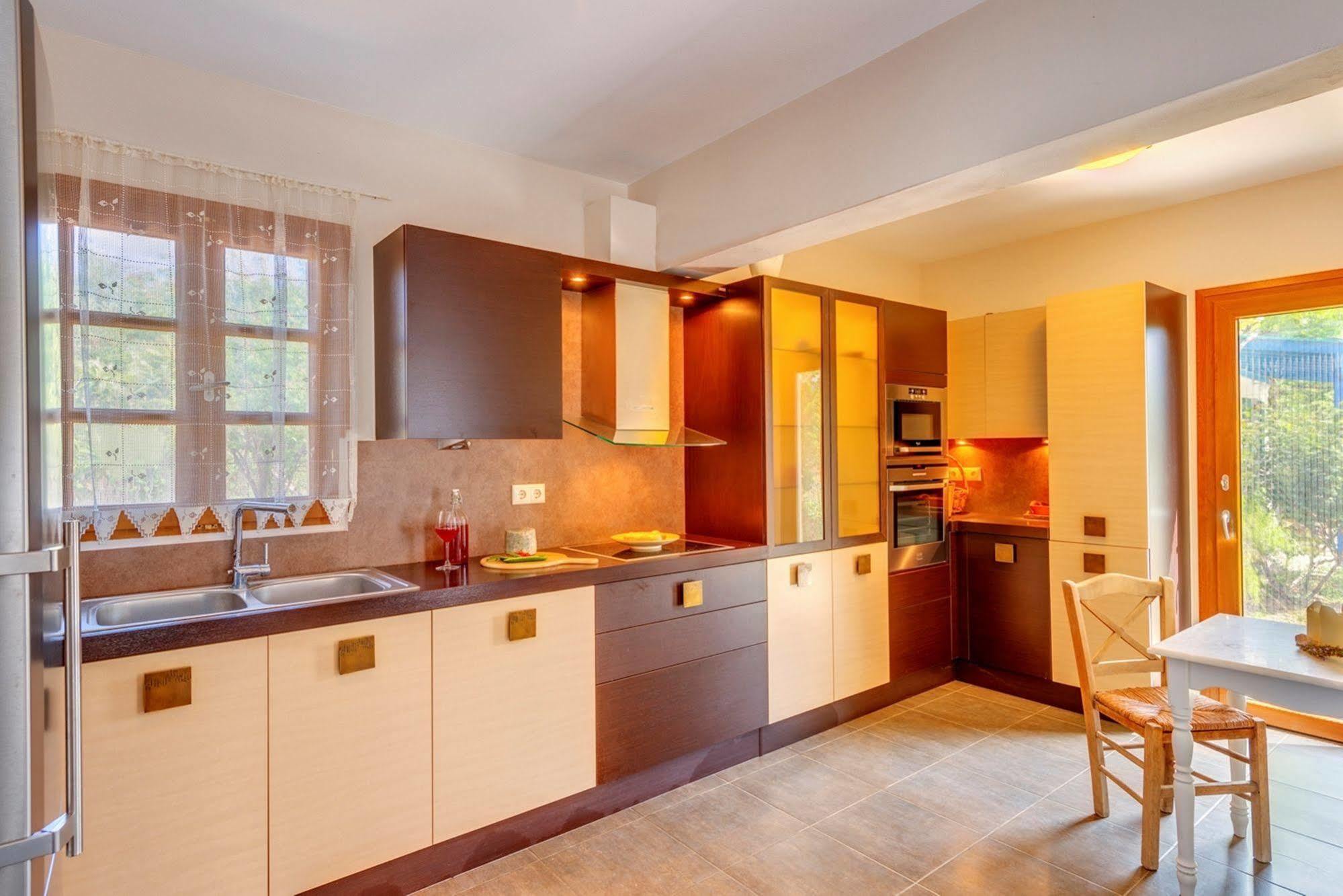 Villa Delona Engares ภายนอก รูปภาพ