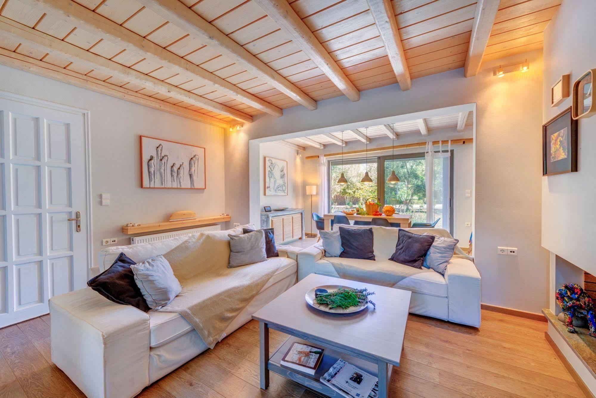 Villa Delona Engares ภายนอก รูปภาพ