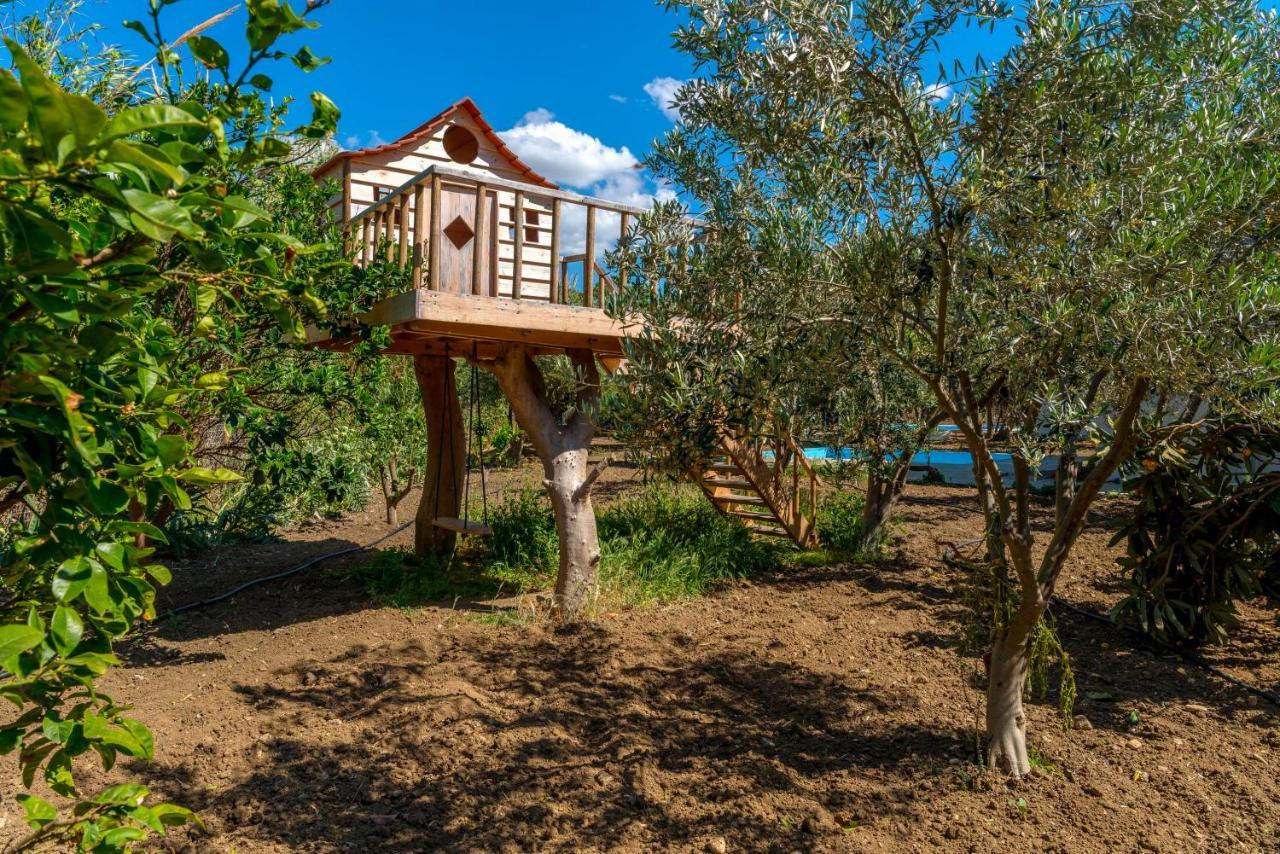 Villa Delona Engares ภายนอก รูปภาพ